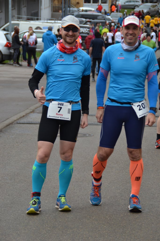 Ronny und Armin beim Bühlerzeller Benefiz Winterlauf