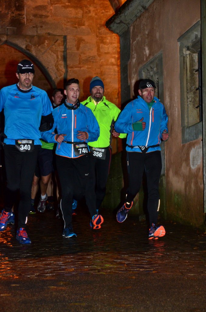 steide-runners beim 10. Stadtwerke Rothenburger Lichterlauf